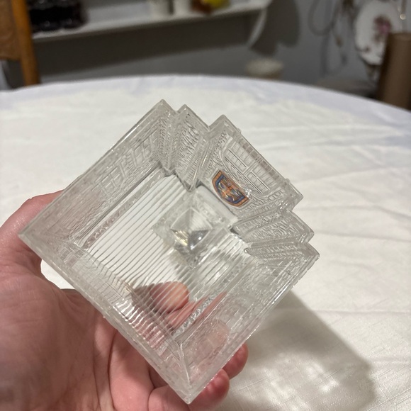 Vintage Avon Crystal Church Figurine with Stained Glass Accent - Picture 7 of 9